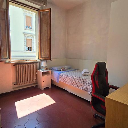 Appartement Palio House Montluc à Sienne Extérieur photo