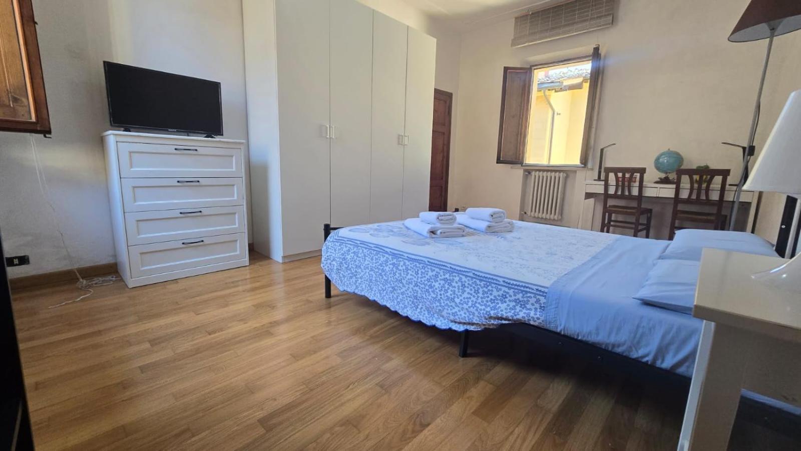 Appartement Palio House Montluc à Sienne Extérieur photo